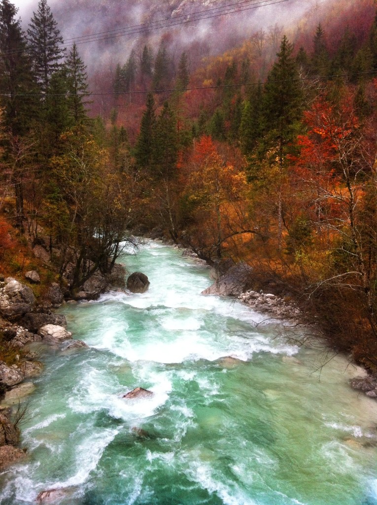 Autumn colours around the Soca River